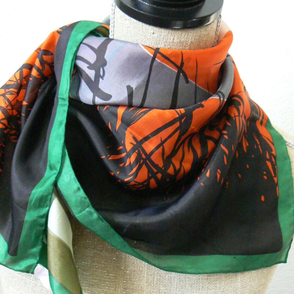VTG Fine LAVA Collection Silk neck Scarf 29 x 29 hand rolled hand printed Art